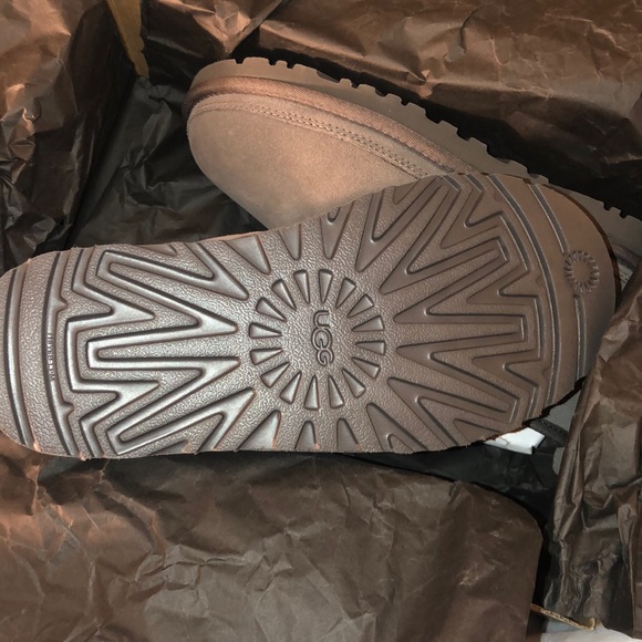 Men uggs